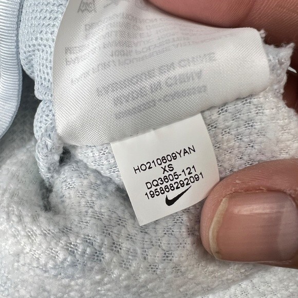 Nike Sportswear Women's Jacket in Summit White Aura Pull Over Women's XS - Picture 8 of 13